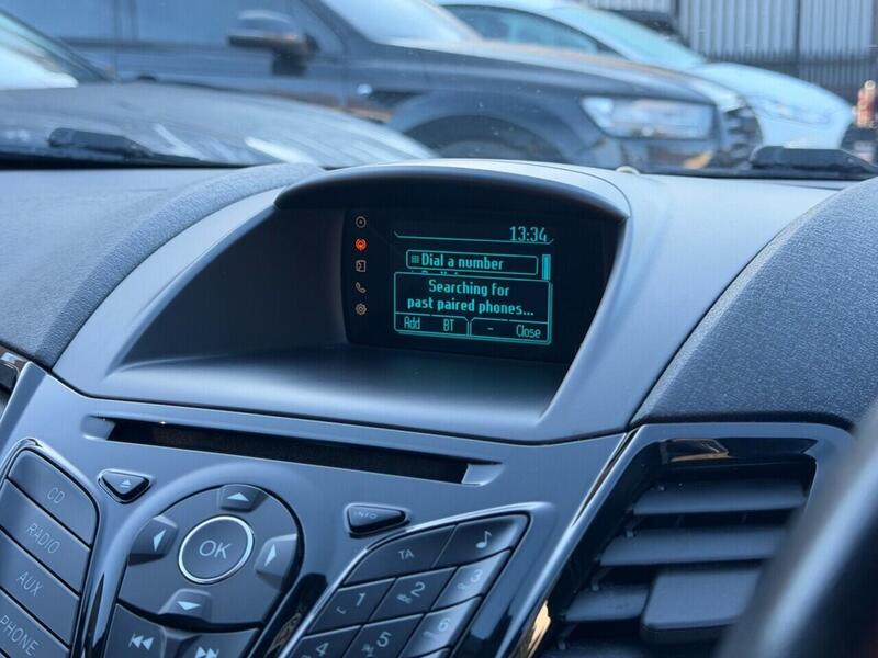 Used Ford Fiesta 2015 for sale - 77149379: Photo 28