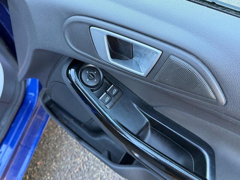 Used Ford Fiesta 2015 for sale - 77149379: Photo 30