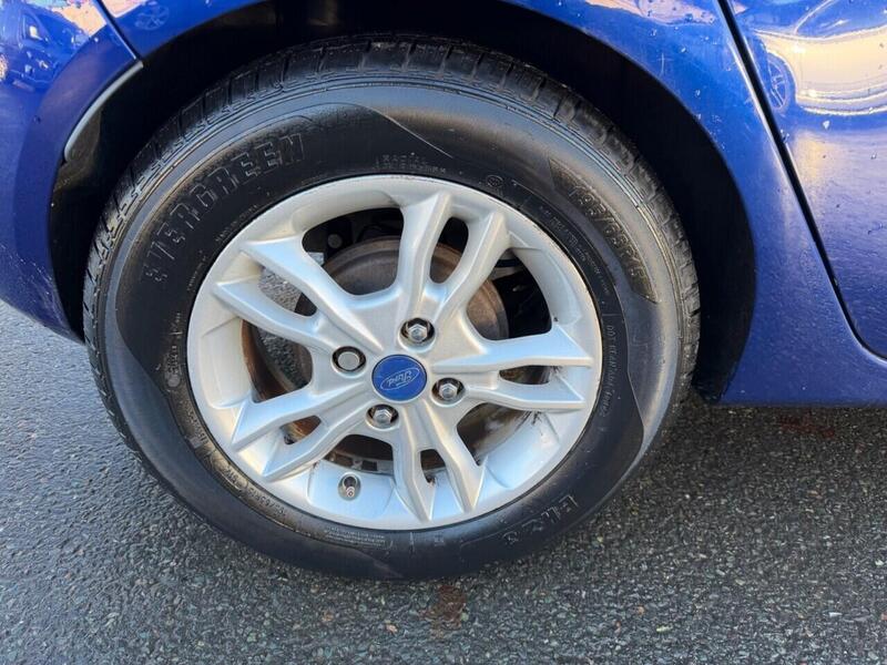 Used Ford Fiesta 2015 for sale - 77149379: Photo 42