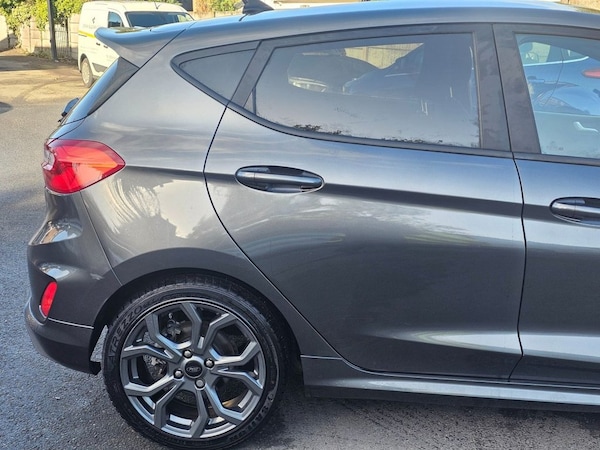 Used Ford Fiesta 2019 for sale - 76255936: Photo 10