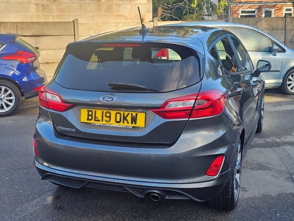 Used Ford Fiesta 2019 for sale - 76255936: Photo 13