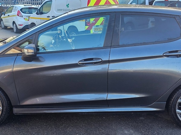 Used Ford Fiesta 2019 for sale - 76255936: Photo 21