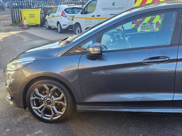 Used Ford Fiesta 2019 for sale - 76255936: Photo 23