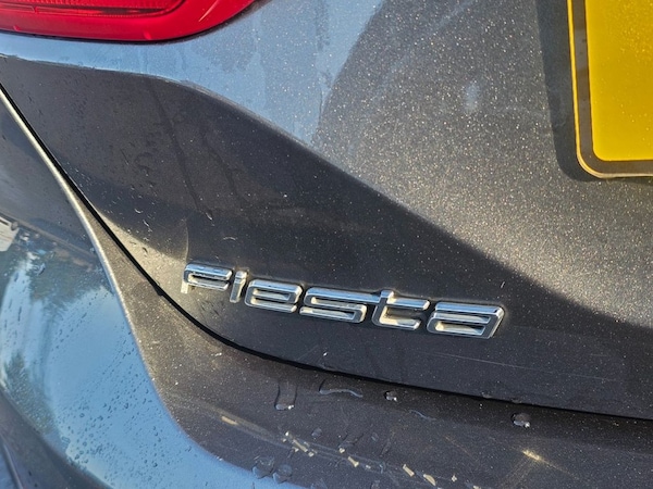 Used Ford Fiesta 2019 for sale - 76255936: Photo 32