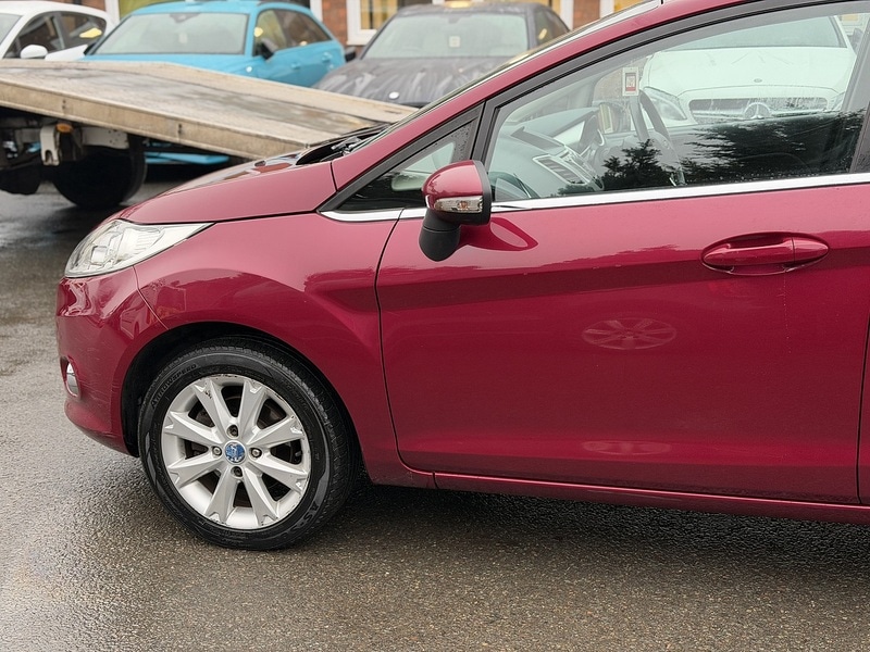 Used Ford Fiesta 2010 for sale - 77149302: Photo 10