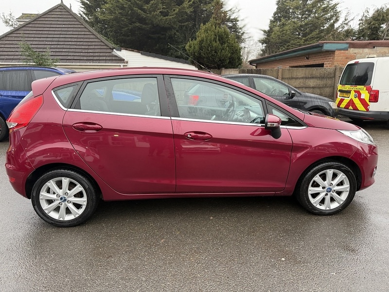 Used Ford Fiesta 2010 for sale - 77149302: Photo 14
