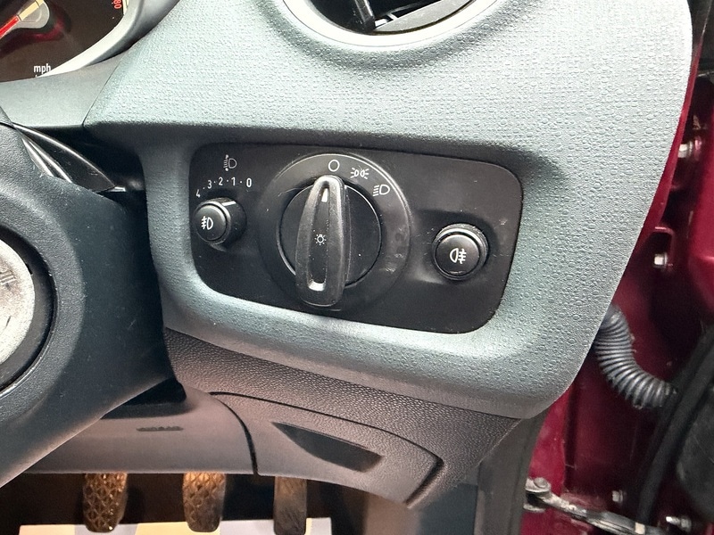 Used Ford Fiesta 2010 for sale - 77149302: Photo 18