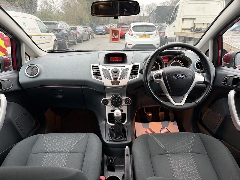 Used Ford Fiesta 2010 for sale - 77149302: Photo 30