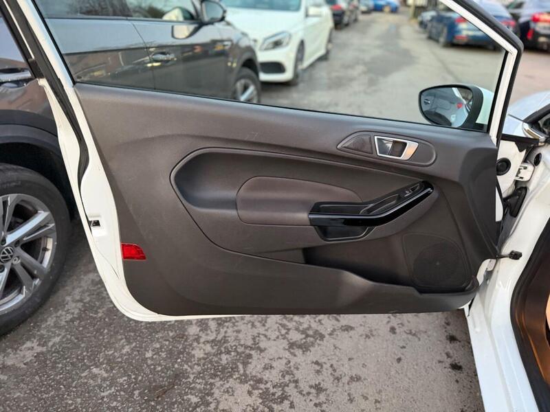 Used Ford Fiesta 2013 for sale - 77149267: Photo 24