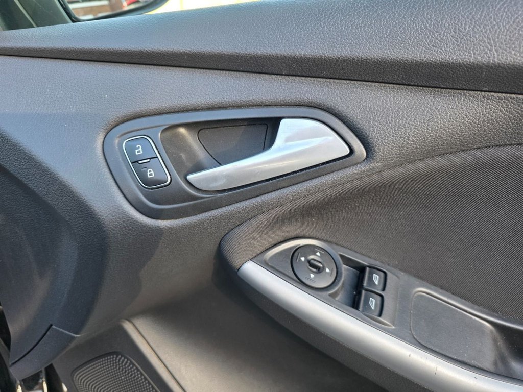 Used Ford Focus 2017 for sale - 76368251: Photo 23