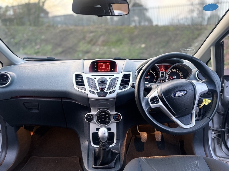 Used Ford Fiesta 2011 for sale - 77313792: Photo 14