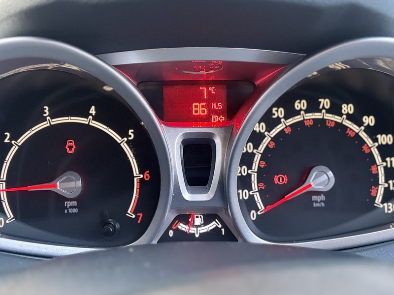 Used Ford Fiesta 2011 for sale - 77313792: Photo 17