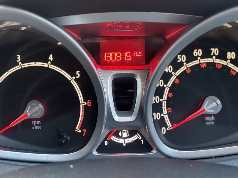 Used Ford Fiesta 2011 for sale - 77313792: Photo 18