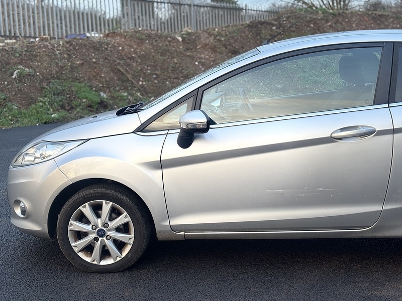 Used Ford Fiesta 2011 for sale - 77313792: Photo 9