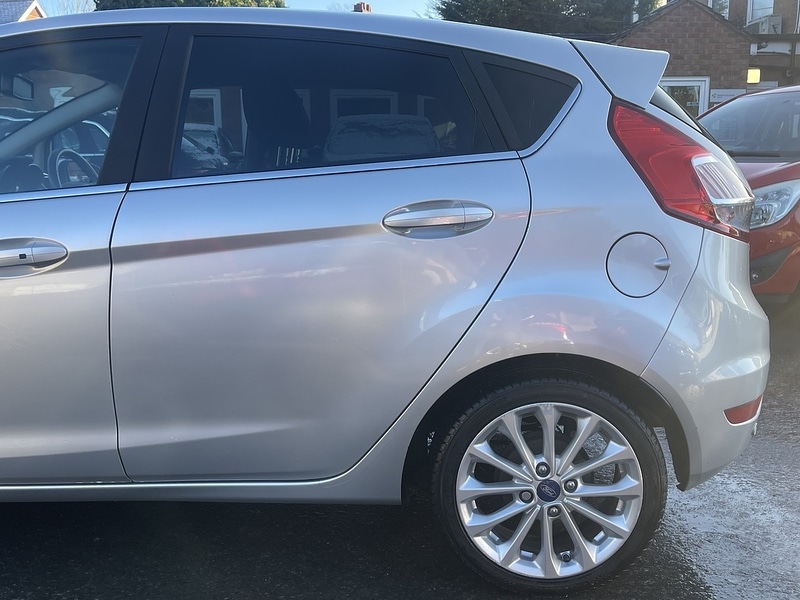 Used Ford Fiesta 2016 for sale - 77149343: Photo 10