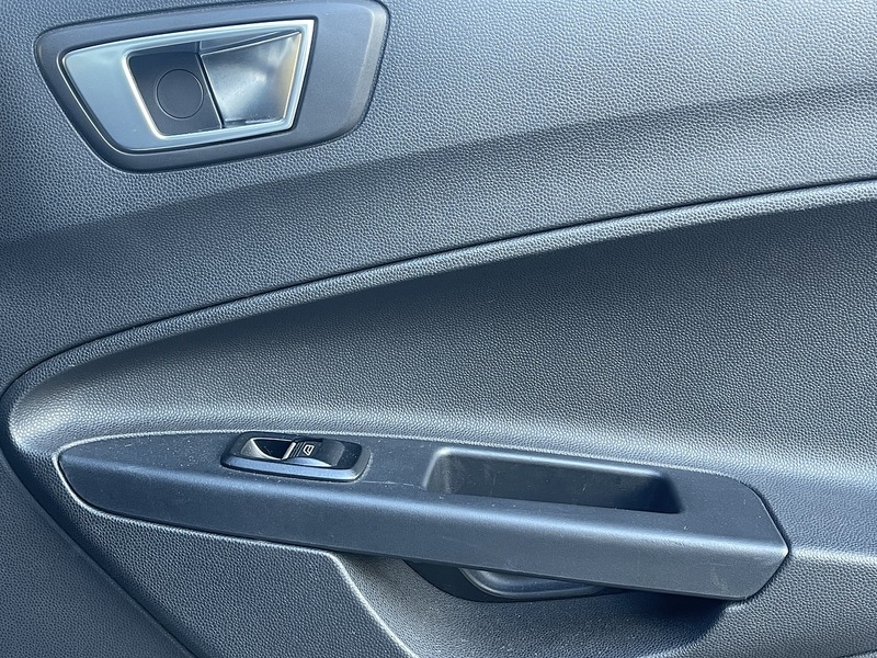 Used Ford Fiesta 2016 for sale - 77149343: Photo 41