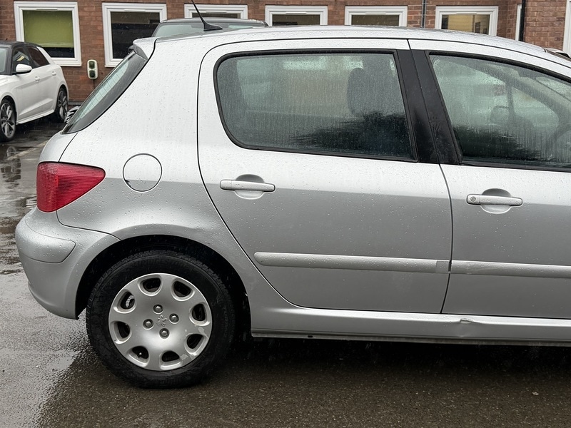 Used Peugeot 307 for sale - 77475642: Photo 8