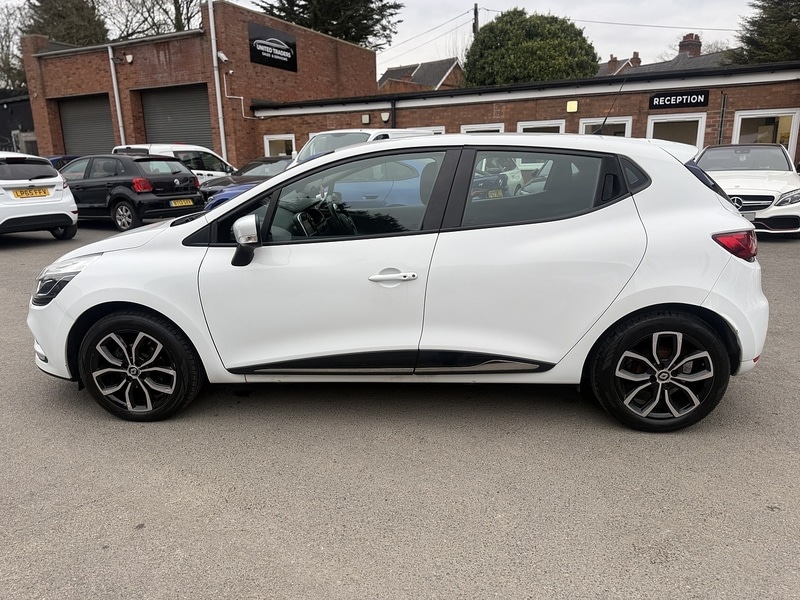 Used Renault Clio for sale - 78107372: Photo 14