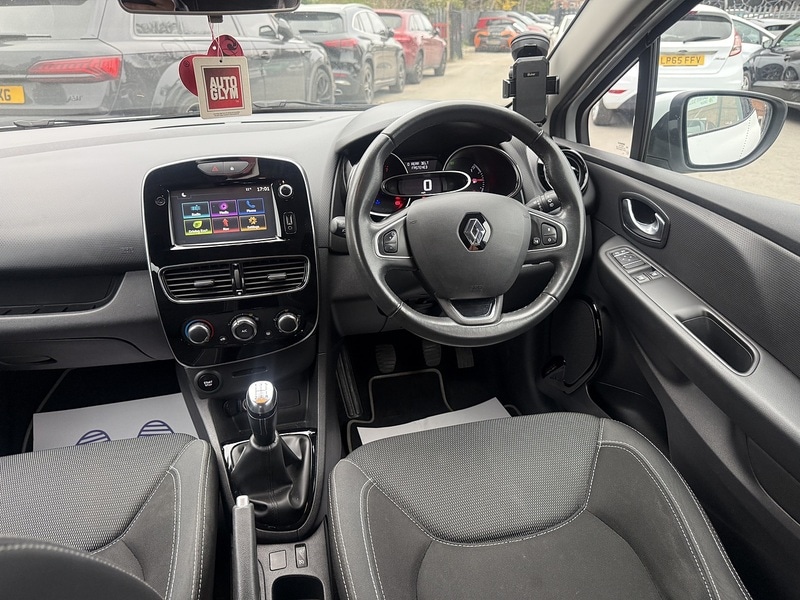 Used Renault Clio for sale - 78107372: Photo 26