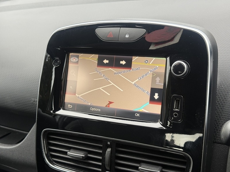 Used Renault Clio for sale - 78107372: Photo 28