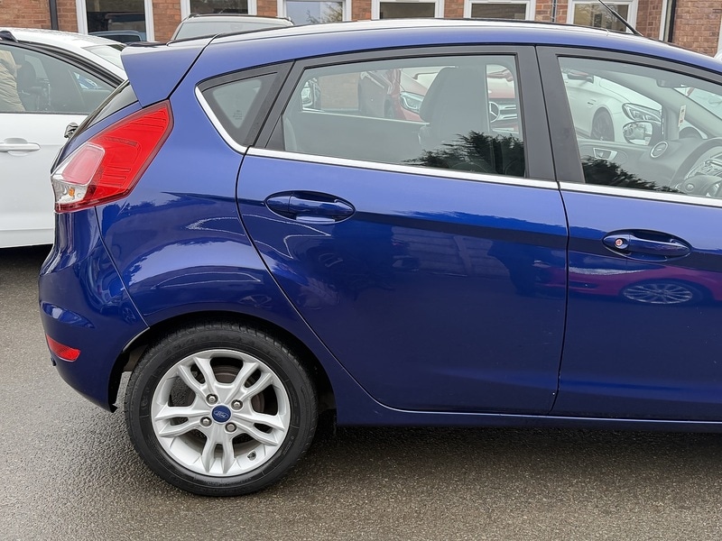 Used Ford Fiesta 2015 for sale - 77632267: Photo 14
