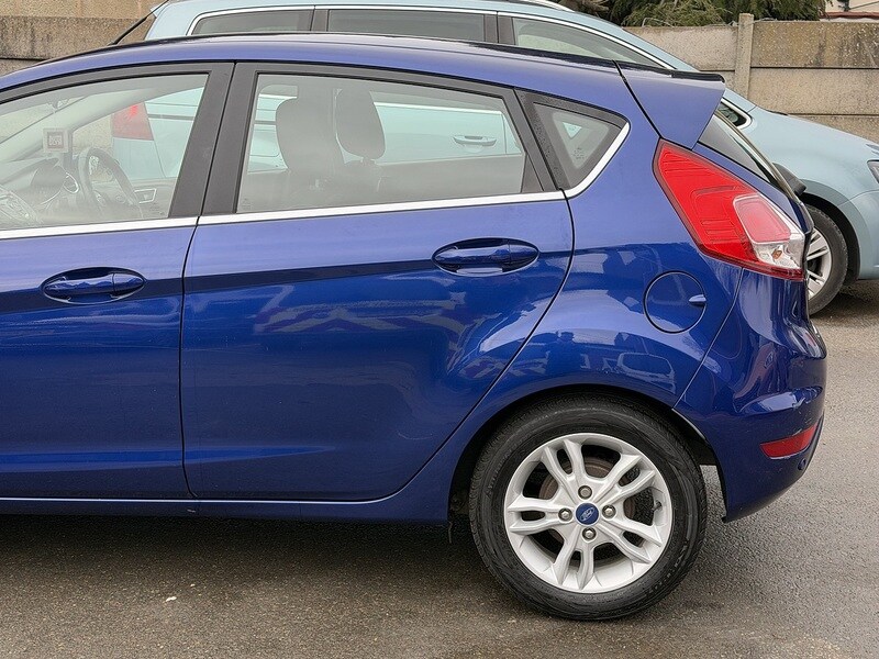 Used Ford Fiesta 2015 for sale - 77632267: Photo 28
