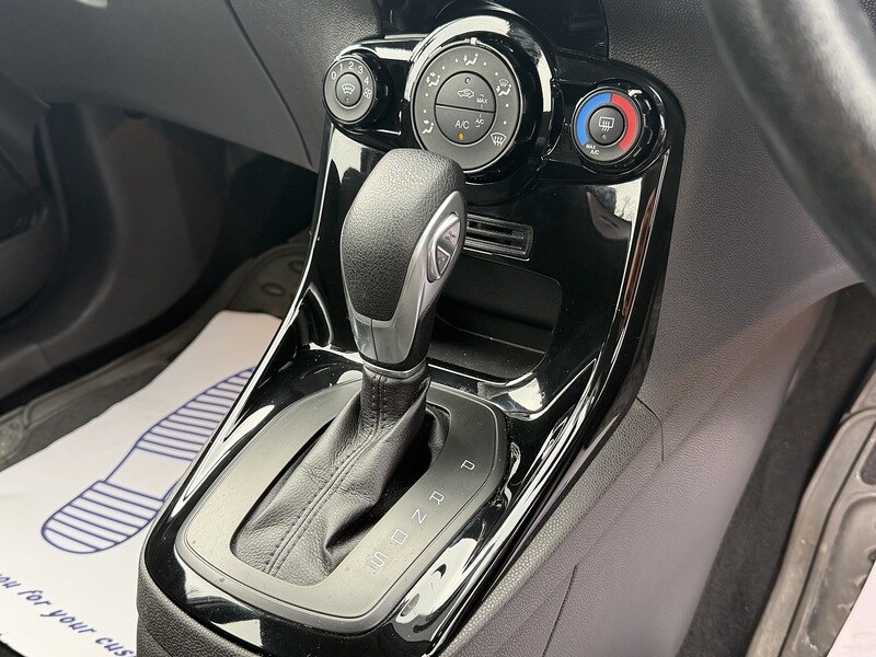 Used Ford Fiesta 2015 for sale - 77632267: Photo 32
