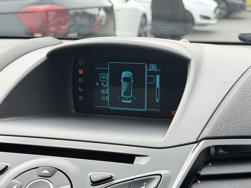 Used Ford Fiesta 2015 for sale - 77632267: Photo 37