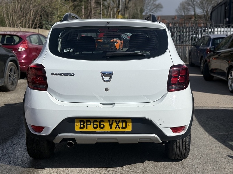 Used Dacia Sandero Stepway 2017 for sale - 78012721: Photo 15