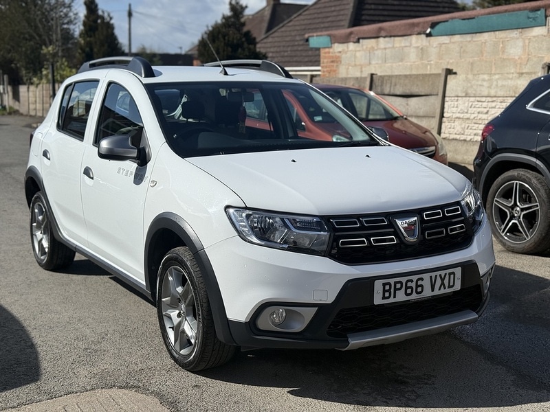 Used Dacia Sandero Stepway 2017 for sale - 78012721: Photo 9
