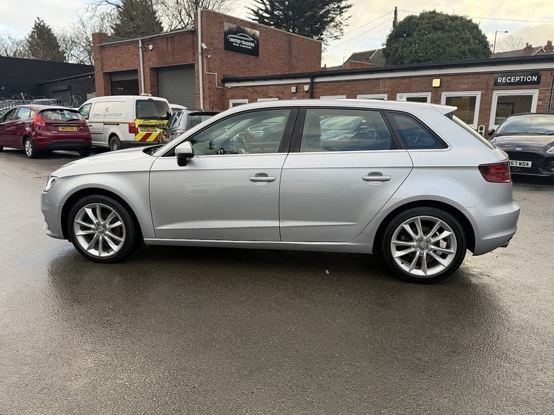 Used Audi A3 2013 for sale - 77640103: Photo 12