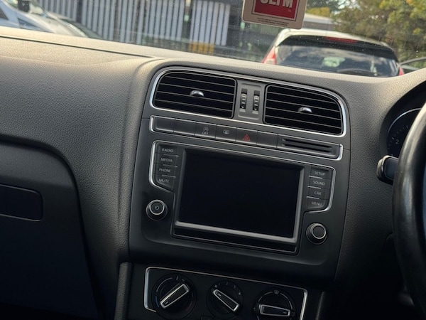 Used Volkswagen Polo 2016 for sale - 76261020: Photo 18
