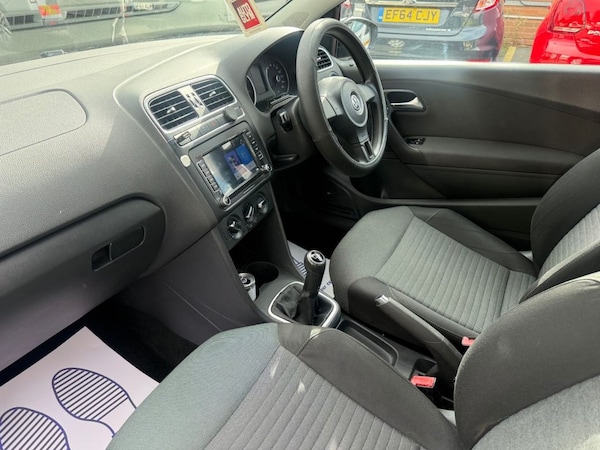 Used Volkswagen Polo 2010 for sale - 76256175: Photo 21