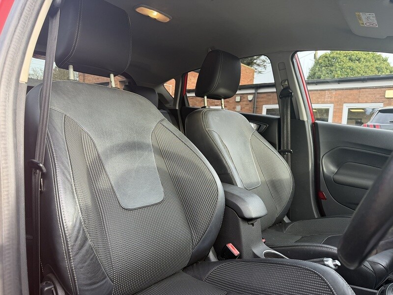 Used Ford Fiesta 2016 for sale - 77558348: Photo 42