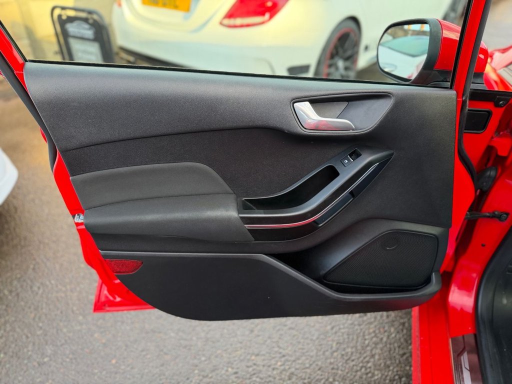 Used Ford Fiesta 2019 for sale - 76520626: Photo 24