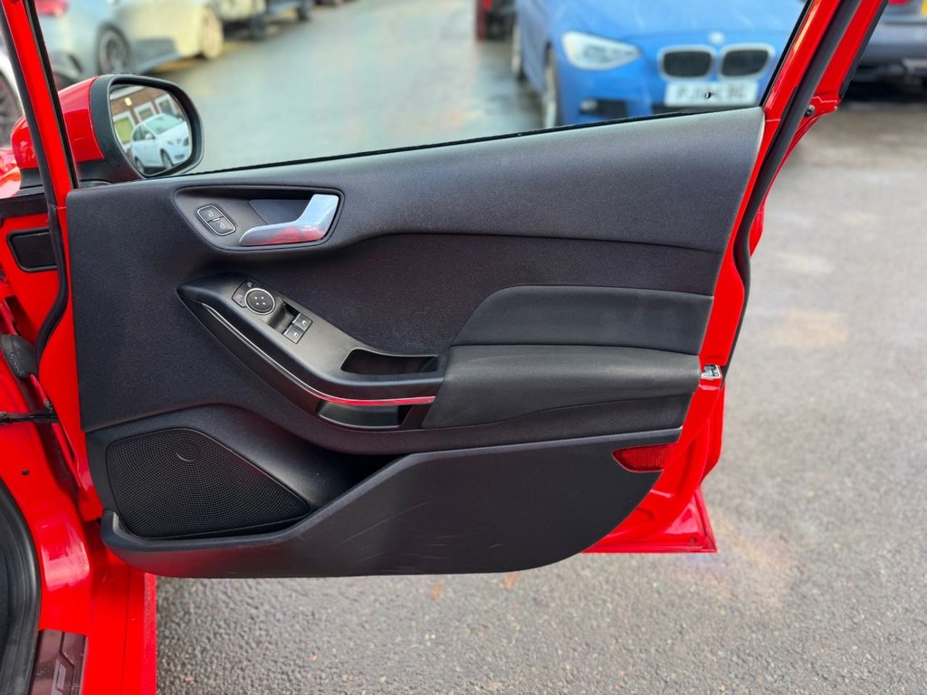 Used Ford Fiesta 2019 for sale - 76520626: Photo 31