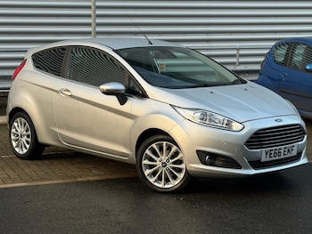 Used Ford Fiesta 2017 for sale - 76751288: Photo