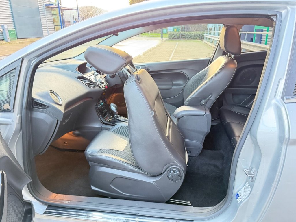 Used Ford Fiesta 2017 for sale - 76751288: Photo 42