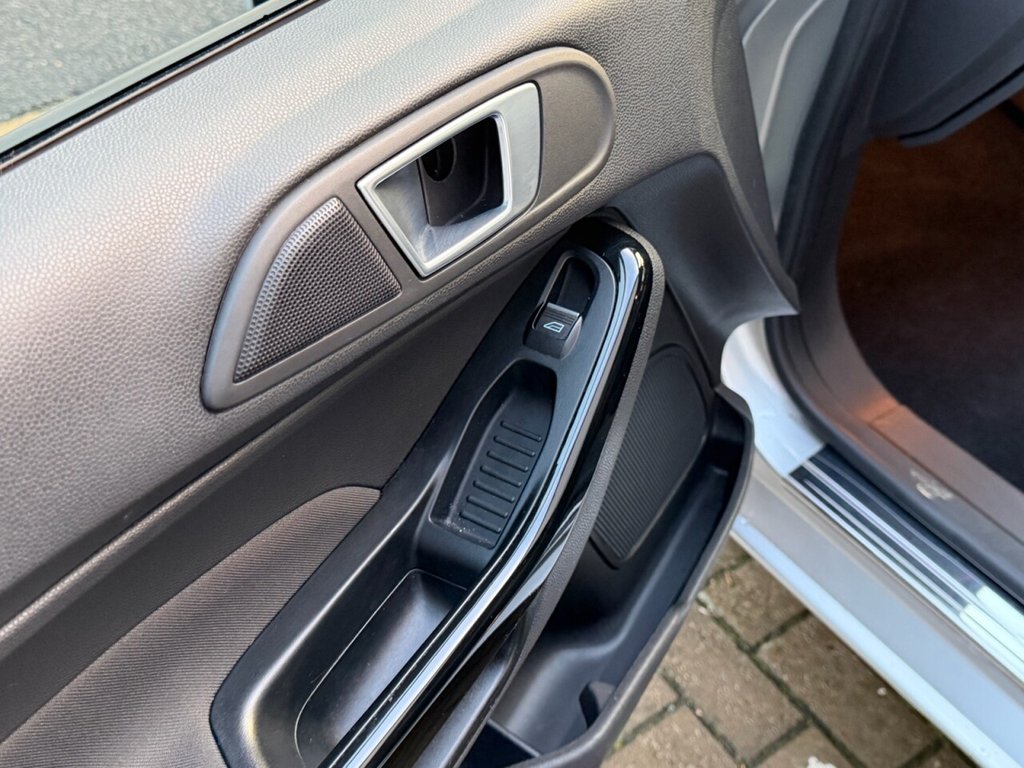 Used Ford Fiesta 2017 for sale - 76751288: Photo 46