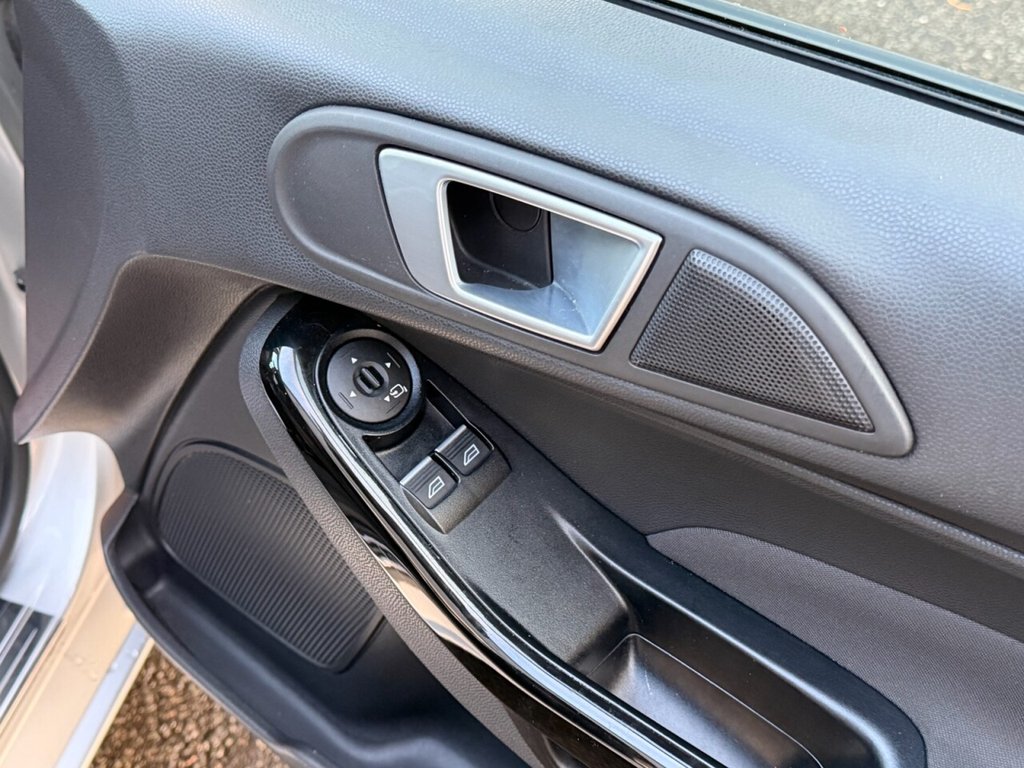 Used Ford Fiesta 2017 for sale - 76751288: Photo 50