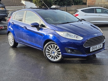 1.0T EcoBoost Titanium Hatchback 5dr Petrol Powershift Euro 5 (100 ps)