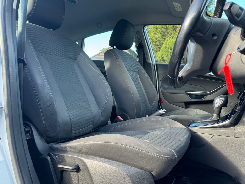 Used Ford Fiesta 2013 for sale - 76376005: Photo 32