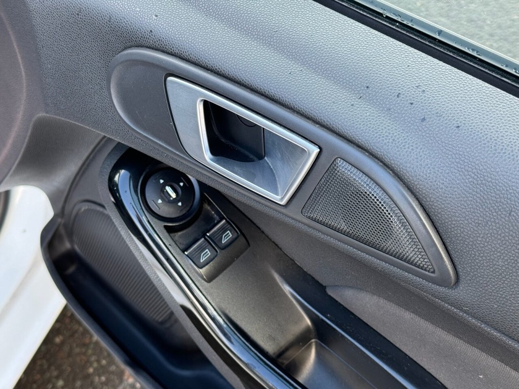 Used Ford Fiesta 2013 for sale - 76376005: Photo 42