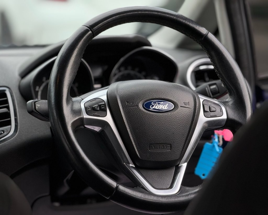 Used Ford Fiesta 2015 for sale - 76345579: Photo 29