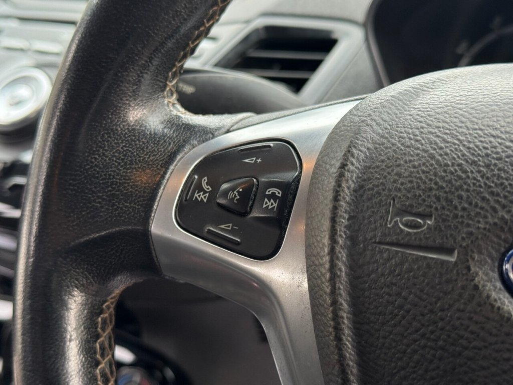 Used Ford Fiesta 2015 for sale - 76345579: Photo 36