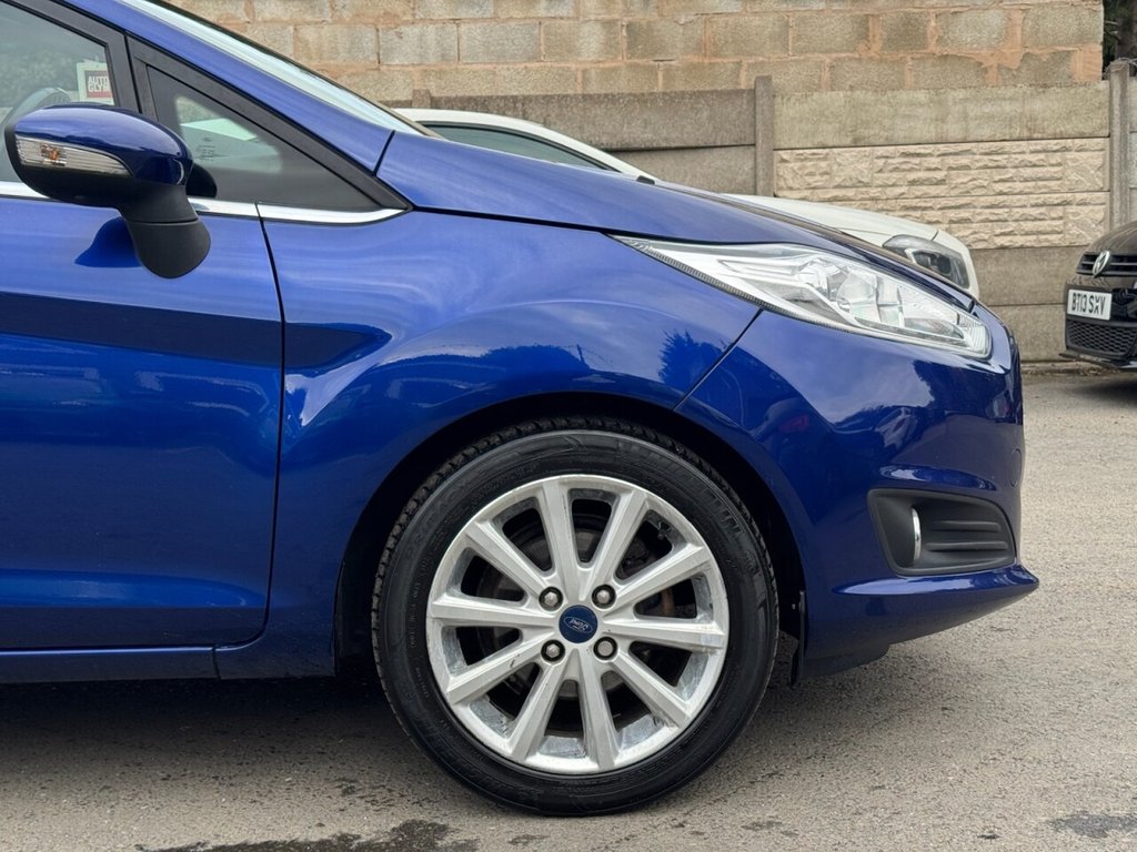 Used Ford Fiesta 2015 for sale - 76345579: Photo 4