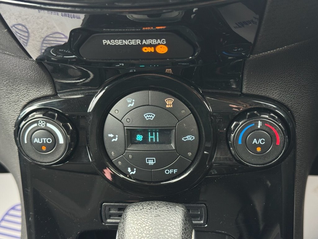 Used Ford Fiesta 2015 for sale - 76345579: Photo 45