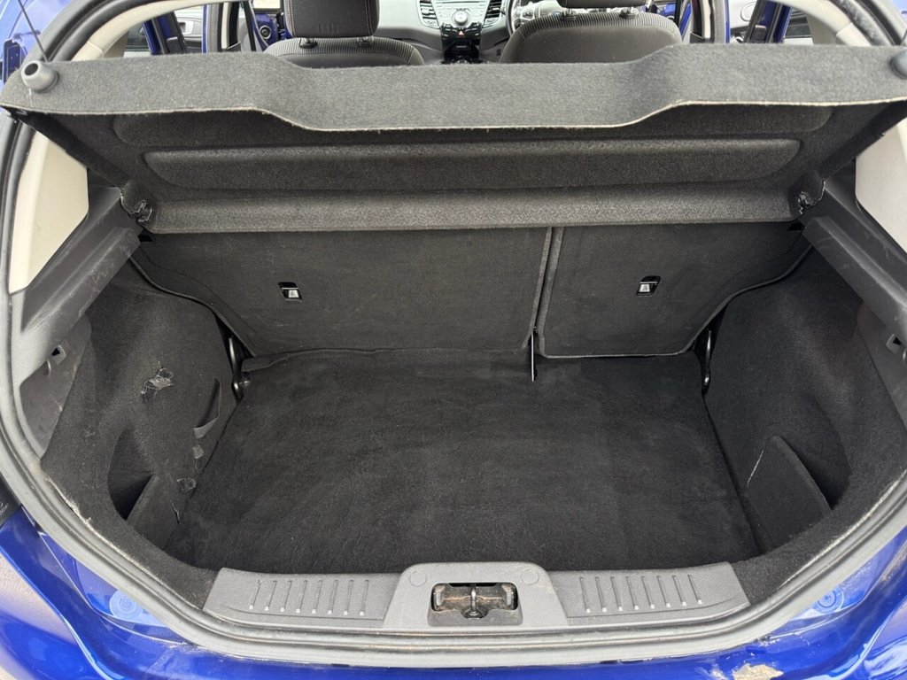 Used Ford Fiesta 2015 for sale - 76345579: Photo 49