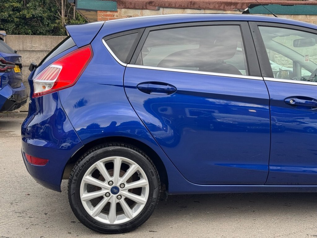 Used Ford Fiesta 2015 for sale - 76345579: Photo 5