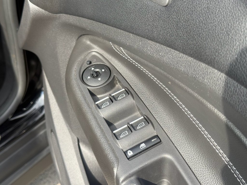 Used Ford C-Max 2015 for sale - 76256105: Photo 30